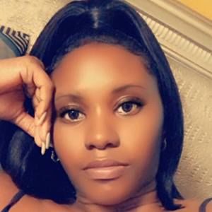 Meet your Posher, Daphine